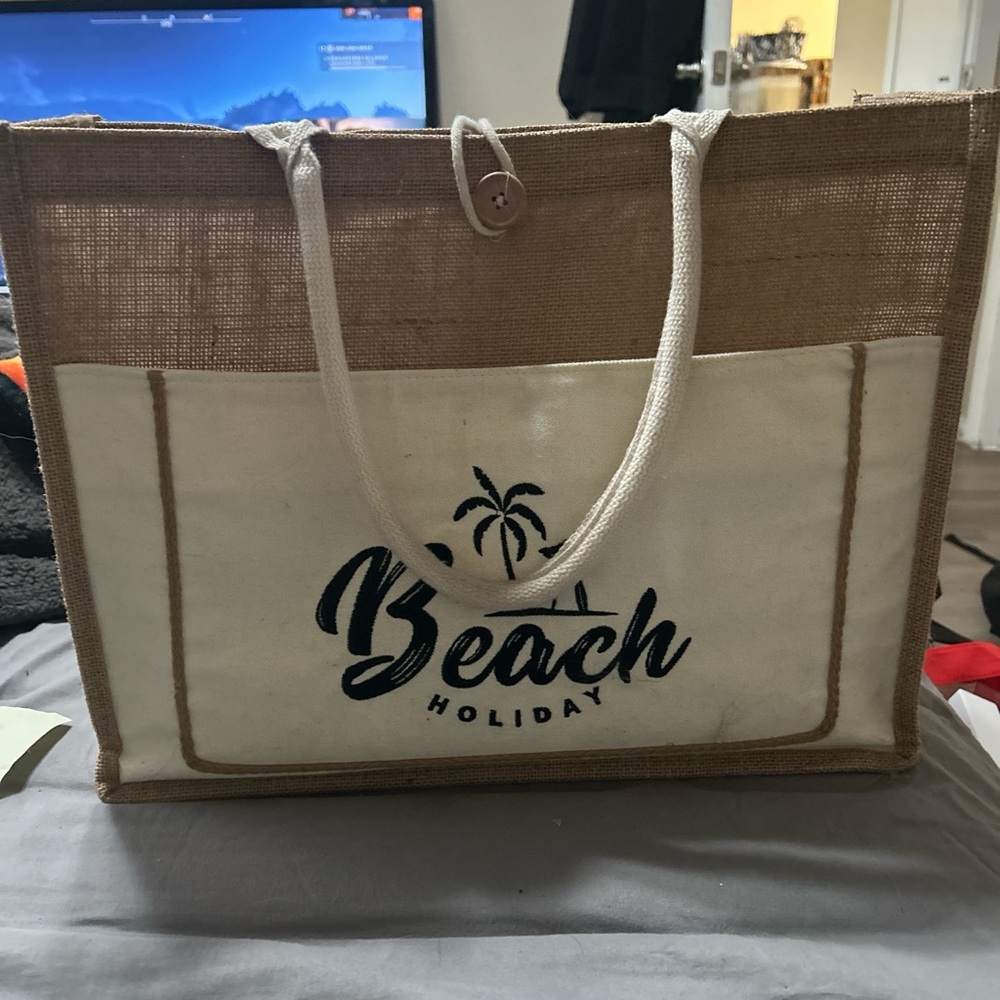 Woven beach bag